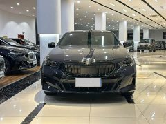 BMW 5 Series (Imported) 525i M Sport Package - ფოტო 2