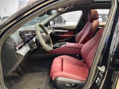 BMW 5 Series (Imported) 525i M Sport Package - ფოტო 5