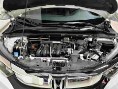 Honda Vezel 1.5L CVT Elite - photo 12