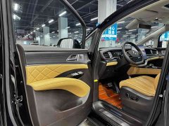 Denza D9 DM-i 980 Four-Wheel Drive Premium - ფოტო 4