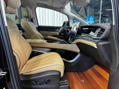 Denza D9 DM-i 980 Four-Wheel Drive Premium - ფოტო 7