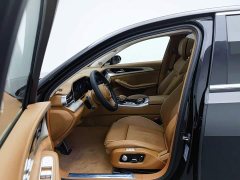 FAW Red Flag H9 2.0T Smart Connected Flagship Comfort Edition - photo 10