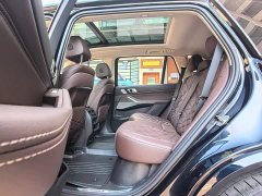 BMW X5 xDrive 30Li Luxury M Sport Package - фото 6