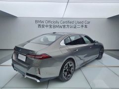 BMW 5 Series 530Li Luxury M Sport Package - ფოტო 5