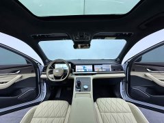 Geely Xingyue L Oriental Radiance 2.0T Auto Panorama Edition - photo 10