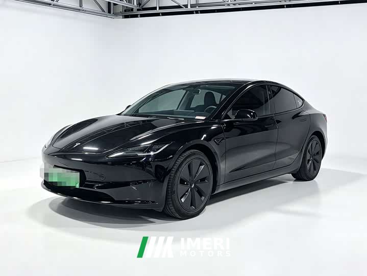 Tesla Model 3 Rear-Wheel Drive