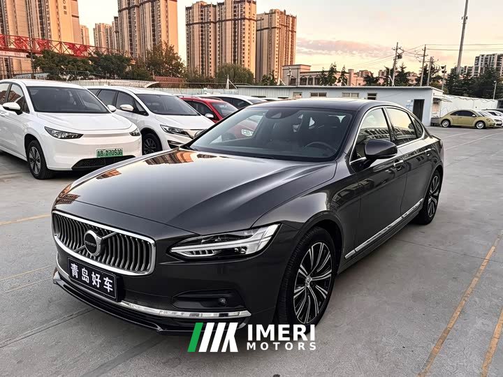 Volvo S90 B5 Intelligent Luxury Edition - ავტომობილი ჩინეთიდან
