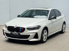 BMW 1 Series Facelift 120i M Sport - photo 1