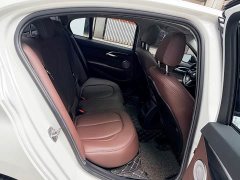BMW 1 Series Facelift 120i M Sport - photo 12