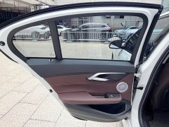 BMW 1 Series Facelift 120i M Sport - photo 9