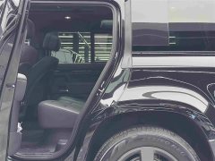 Land Rover Defender 110 3.0T P400 X-Dynamic HSE - ფოტო 9