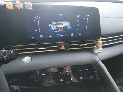 Hyundai Elantra 1.5L CVT Luxury - photo 12
