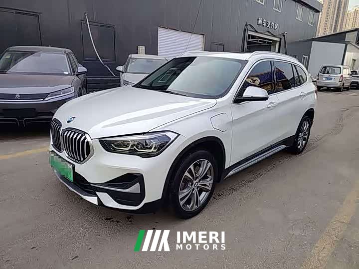 BMW X1 xDrive30Le Deluxe Version - ავტომობილი ჩინეთიდან