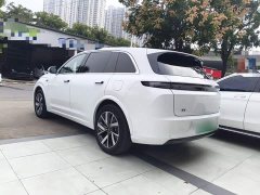 Li Auto L7 Pro - ფოტო 4