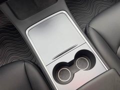 Tesla Model Y Long Range All-Wheel Drive - ფოტო 15