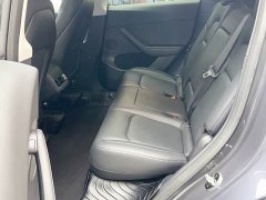 Tesla Model Y Long Range All-Wheel Drive - ფოტო 18
