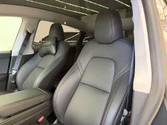 Tesla Model Y Rear-Wheel Drive - ფოტო 17