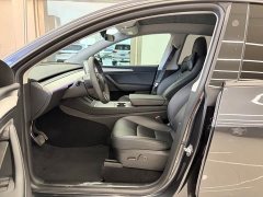 Tesla Model Y Rear-Wheel Drive - ფოტო 19