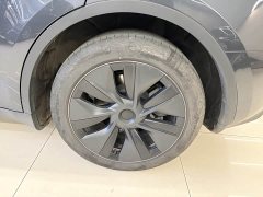 Tesla Model Y Rear-Wheel Drive - ფოტო 9