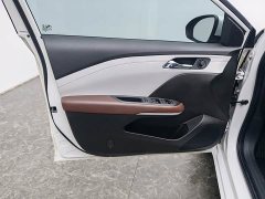 Chevrolet Cruze 1.5L Dual-Clutch Deluxe Edition - фото 19
