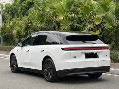 Li Auto i6 Two-Wheel Drive Standard - ფოტო 14