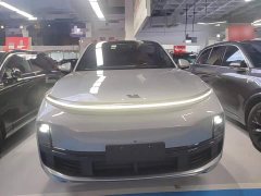 Li Auto L8 Pro - ფოტო 2