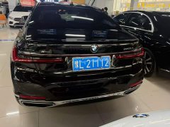 BMW 7 Series 740Li Luxury Package - ფოტო 8