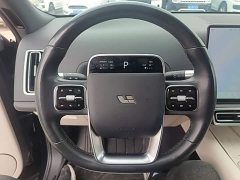 Li Auto L9 Ultra - ფოტო 10