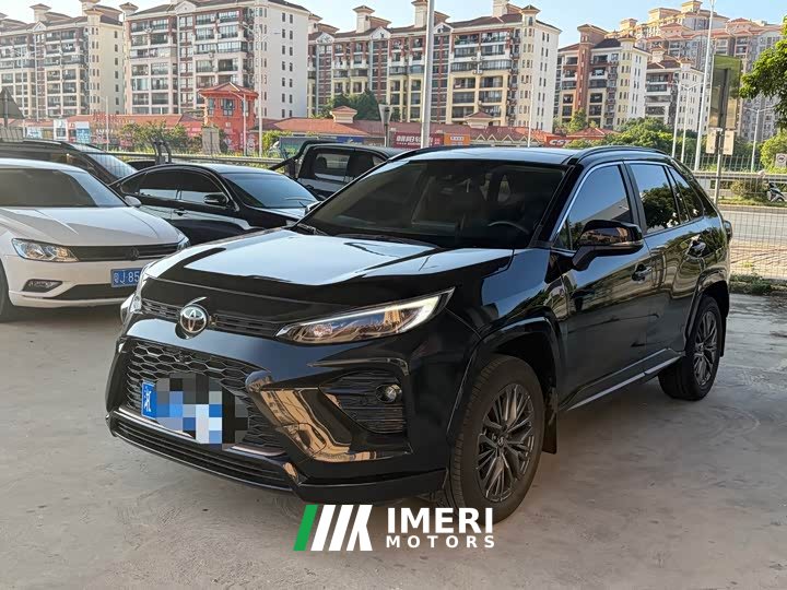 Toyota Wildland 2.0L CVT FWD Luxury Plus - car from China