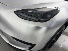 Tesla Model Y Rear-Wheel Drive - ფოტო 11