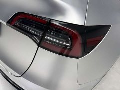 Tesla Model Y Rear-Wheel Drive - ფოტო 9