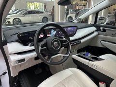 Buick GL8 New Energy Luzun Respect Edition 7-Seater - фото 13