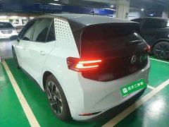 Volkswagen ID.3 Pro Intelligent Edition - фото 4