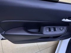 Honda Fit 1.5L CVT Trendy Sunroof Edition - ფოტო 13