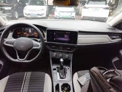 Volkswagen Bora 200TSI DSG Comfort Edition - ფოტო 9