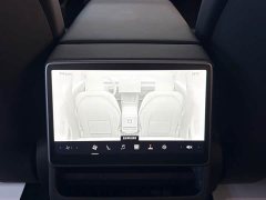 Tesla Model 3 Rear-Wheel Drive - ფოტო 12