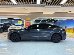 Tesla Model 3 Rear-Wheel Drive - ფოტო 2