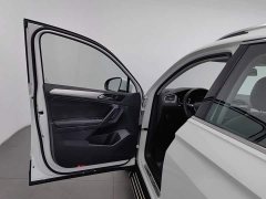 Volkswagen Tiguan L 280TSI Automatic FWD Smart Comfort Edition - фото 8