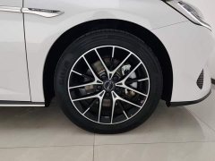 BYD Seal Glory Edition DM-i 1.5L 121km Luxury - ფოტო 6