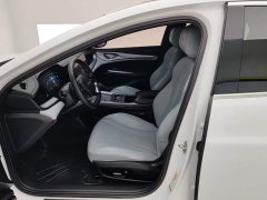 BYD Seal Glory Edition DM-i 1.5L 121km Luxury - ფოტო 9