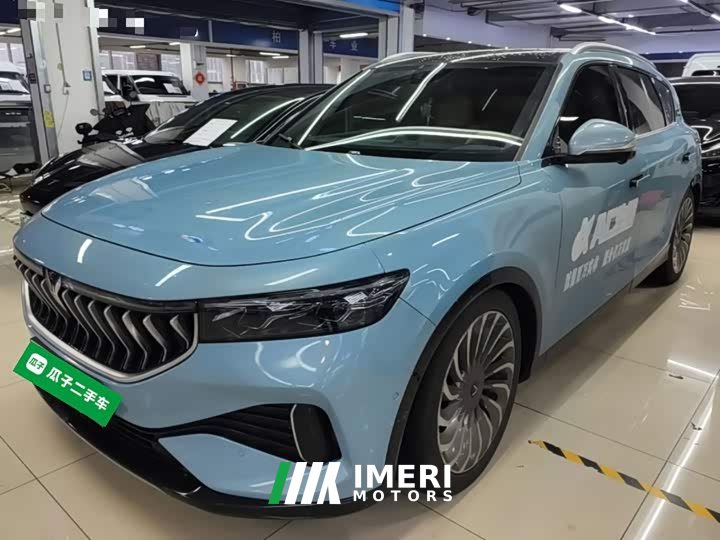Voyah Lantu FREE Four-Wheel Drive Standard Extended Range Exclusive Luxury Package - автомобиль из Китая