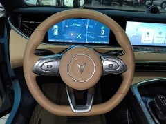 Voyah Lantu FREE Four-Wheel Drive Standard Extended Range Exclusive Luxury Package - фото 10