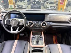 Tank 300 City Edition 2.0T Stylish - ფოტო 7