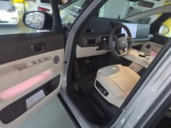 Li Auto Li Xiang MEGA Ultra - ფოტო 15