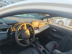 Toyota Corolla 1.8L CVT Luxury - фото 6