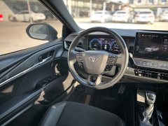 Toyota Camry Hybrid 2.0L HXS Sport Plus - photo 14