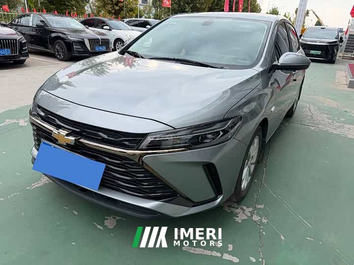 Chevrolet Cruze 1.5L Dual-Clutch Deluxe Edition - автомобиль из Китая