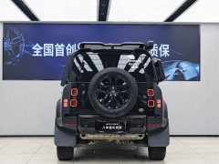 Land Rover Defender Facelift 110 3.0T P400 Dark Edition - ფოტო 5