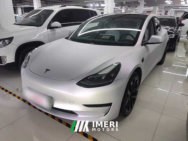 Tesla Model 3 Rear-Wheel Drive