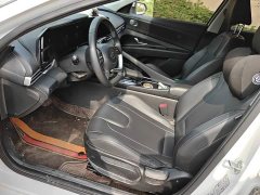 Hyundai Elantra 1.5L CVT GLX Elite - photo 9